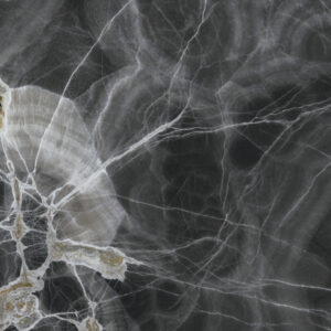 black onyx lucidato sq.