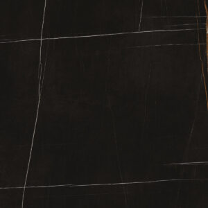 sahara noir silky sq.